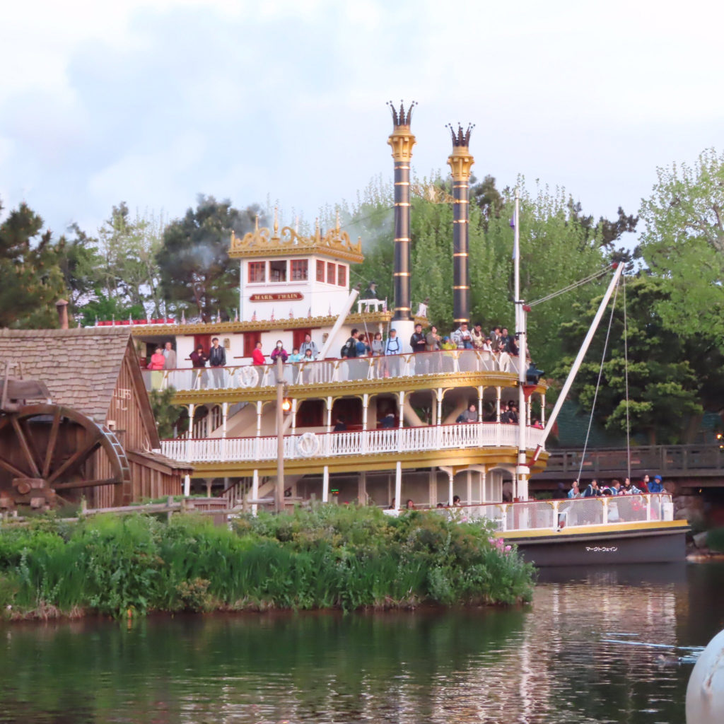 蒸気船マークトウェイン号