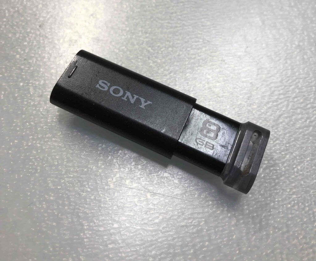 USBメモリ