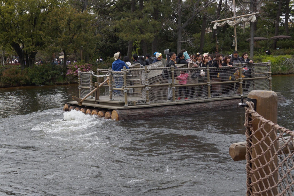 トムソーヤ島いかだ